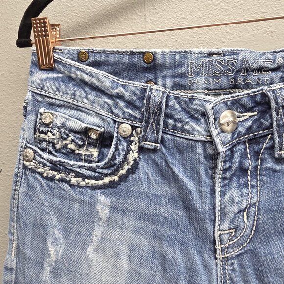 Miss Me Jeans Womens 28 Light Wash Bootcut Embroidered Back Distressed JE1205BL - Picture 2 of 16
